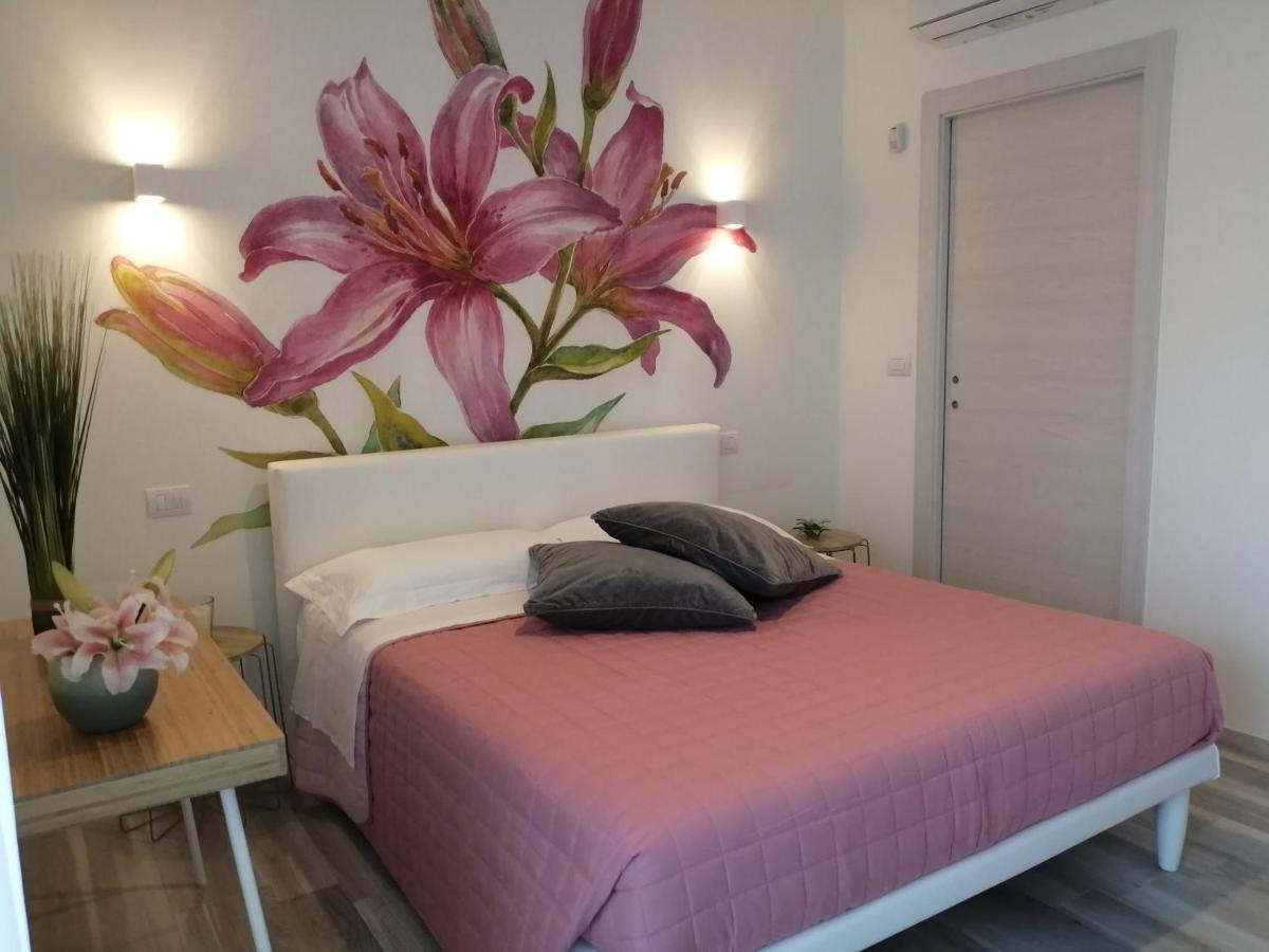 My Monopoli - Casa Dei Fiori "Magnolia" Cala Paradiso מראה חיצוני תמונה